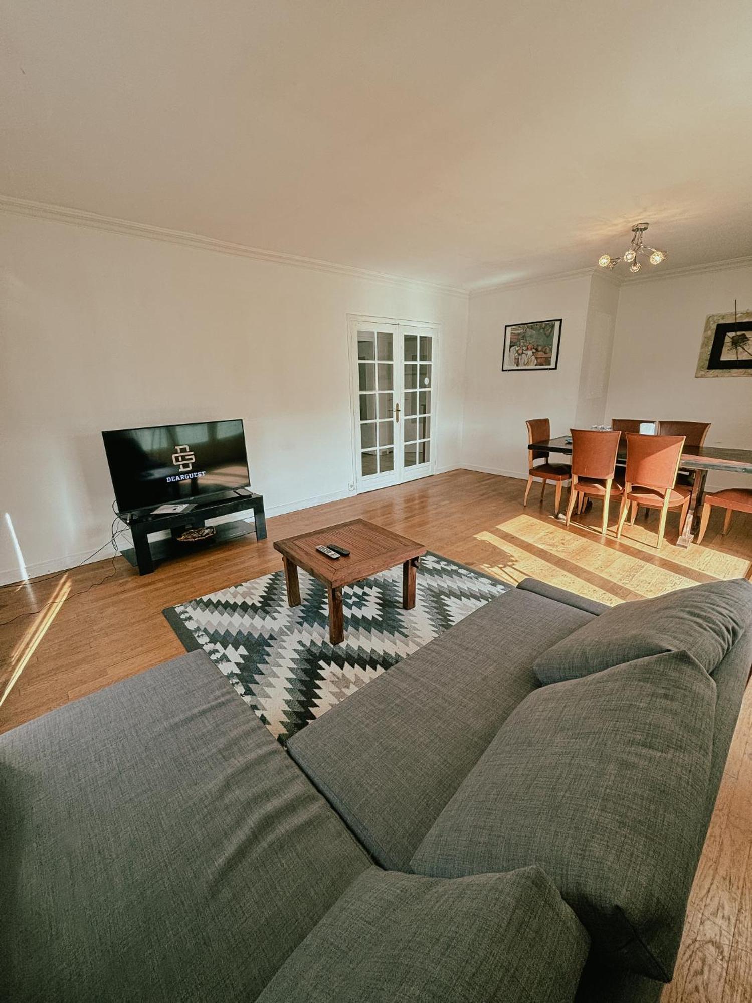 Duplex Avec Jardin - Proche Paris - Disneyland - Rer - *