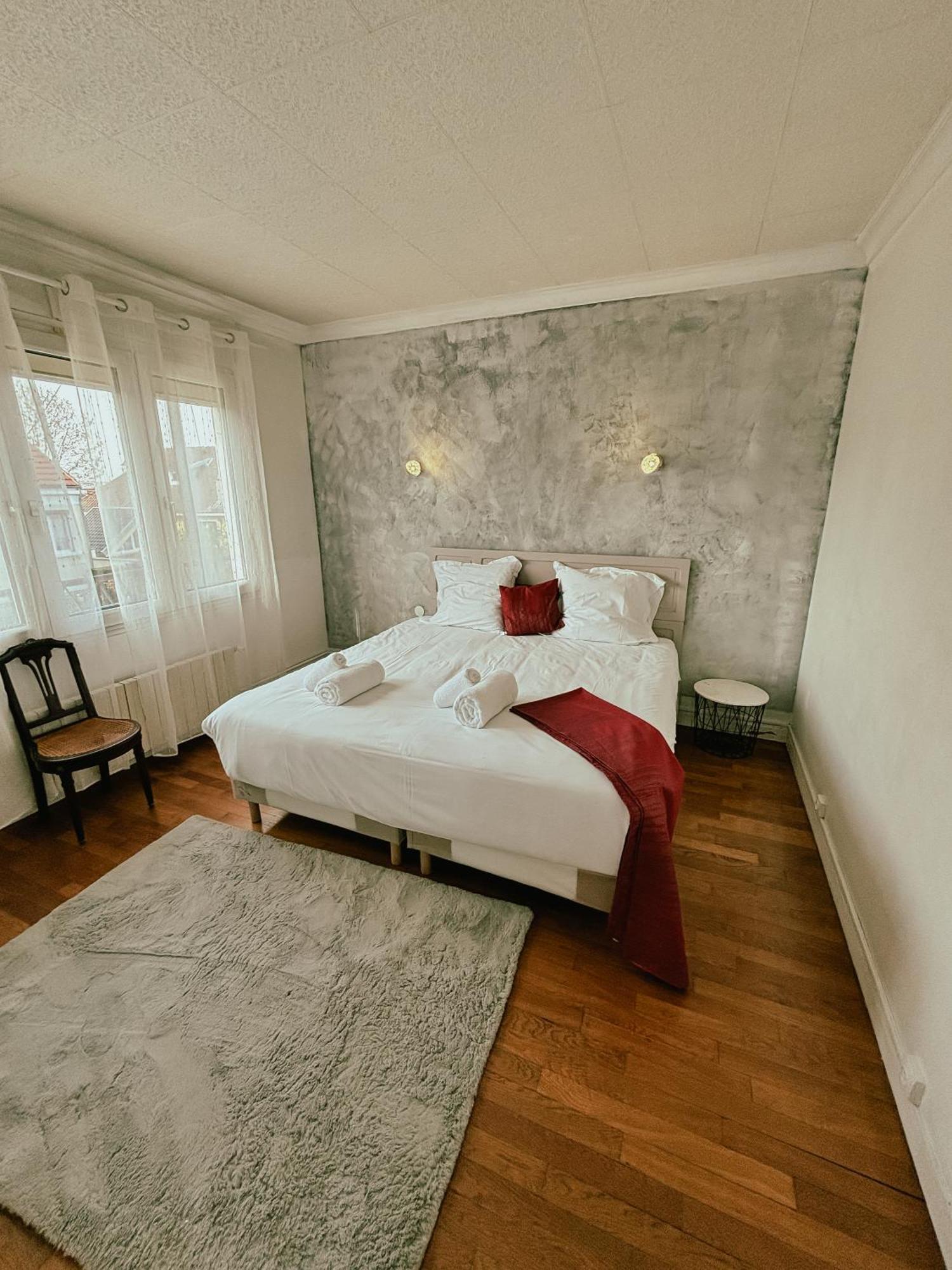 Appartement Duplex Avec Jardin - Proche Paris - Disneyland - Rer - Noisy-le-Grand